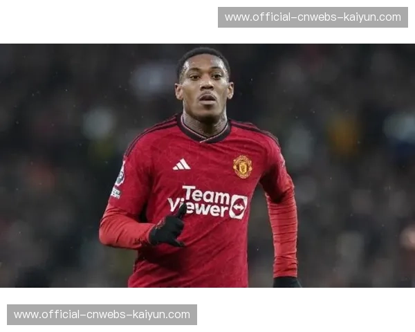 蒙特雷前锋马夏尔肩关节脱臼：或缺席3-6个月