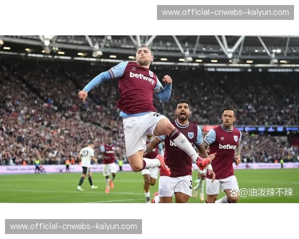西汉姆联1-2不敌曼联，铁锤帮定位球战术收效